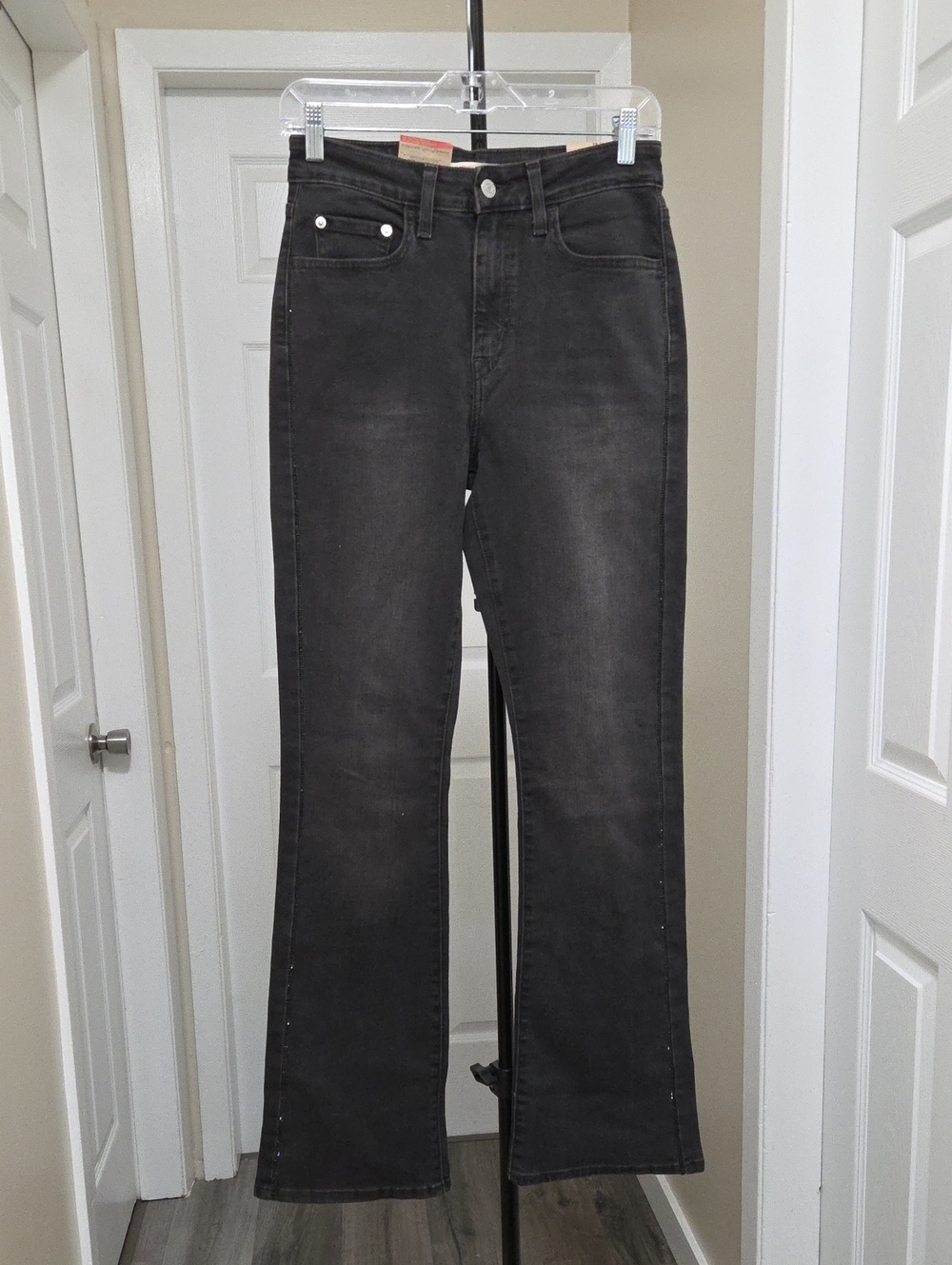 Nwt Levi's Black 725 High-Rise Bootcut Jeans